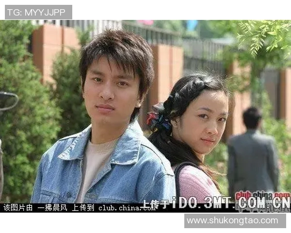 足球明星岁月变迁容颜对比从青涩少年到成熟巨星的蜕变之路