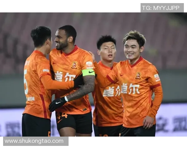 武汉足球队与南京足球队实力对比赛后分析与总结